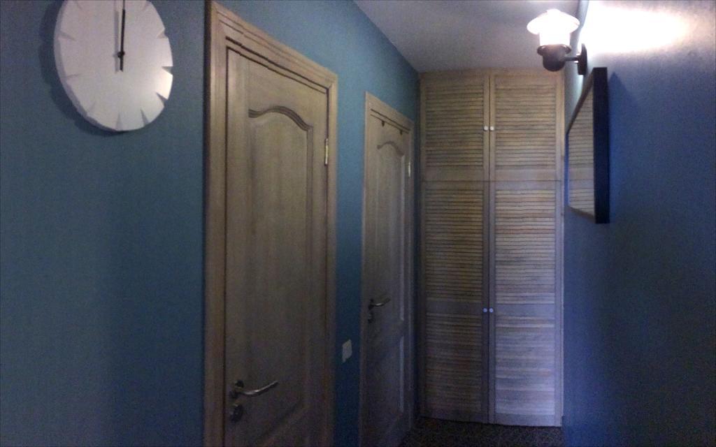 Cozy Vibes Like Home It Is Quiet Apartment With Three Bedrooms Riga Quarto foto